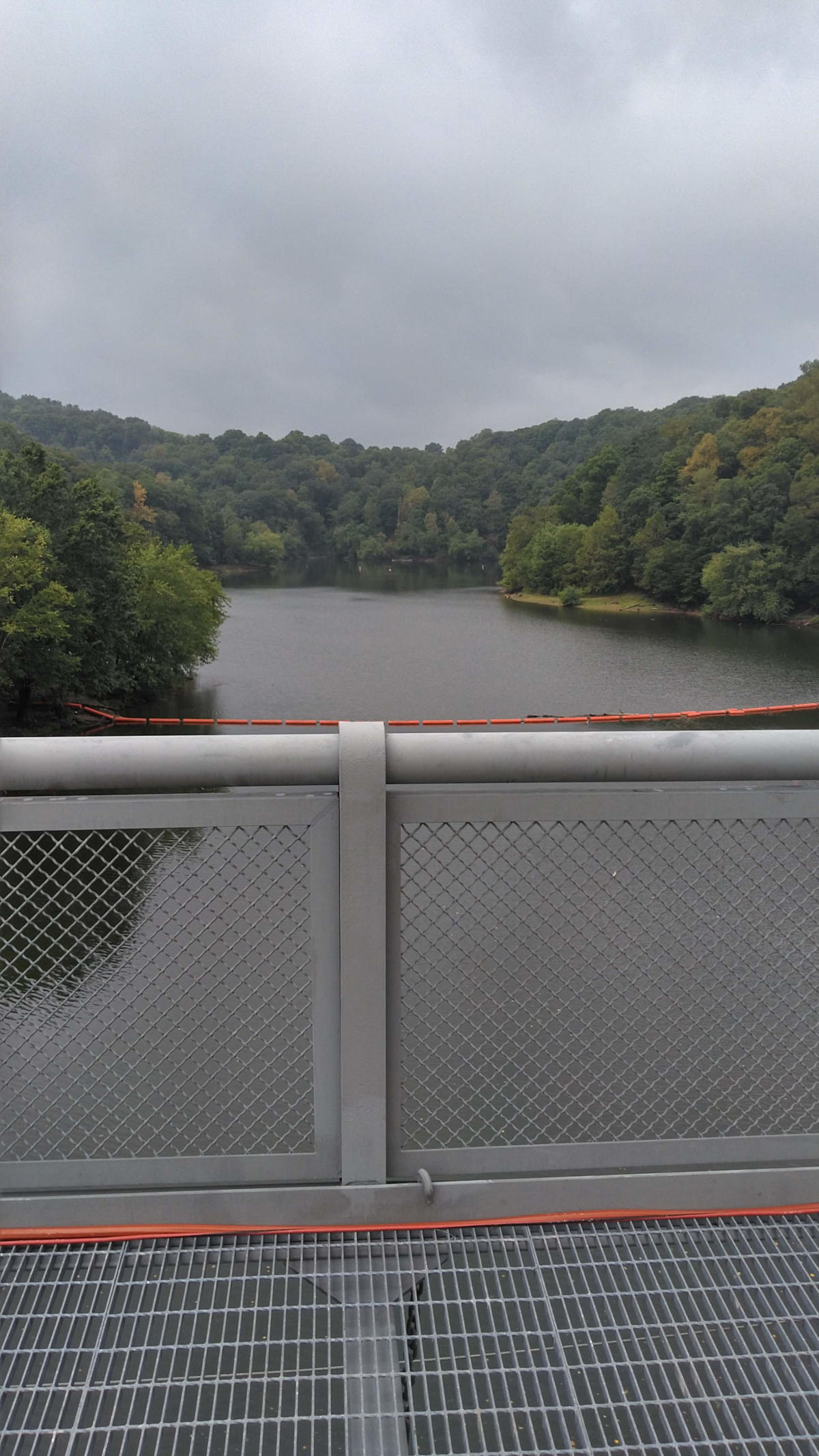 Loyalhanna Lake from catwalk of Loyahanna Dam